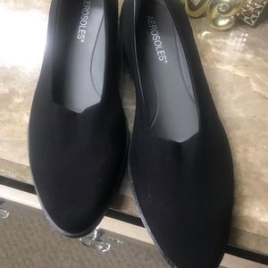 Aerosoles black flats